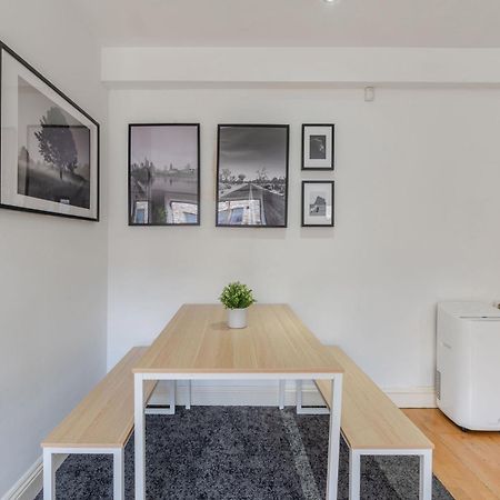 London Waterloo Apartment With Large Private Terrace - View Of The London Eye - 1 Bedroom 1 Bath Exterior photo