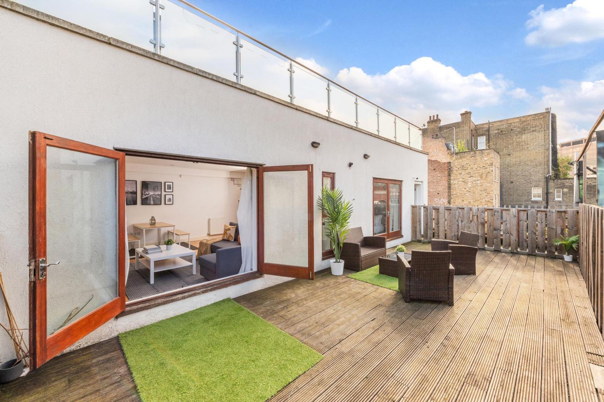 London Waterloo Apartment With Large Private Terrace - View Of The London Eye - 1 Bedroom 1 Bath Exterior photo